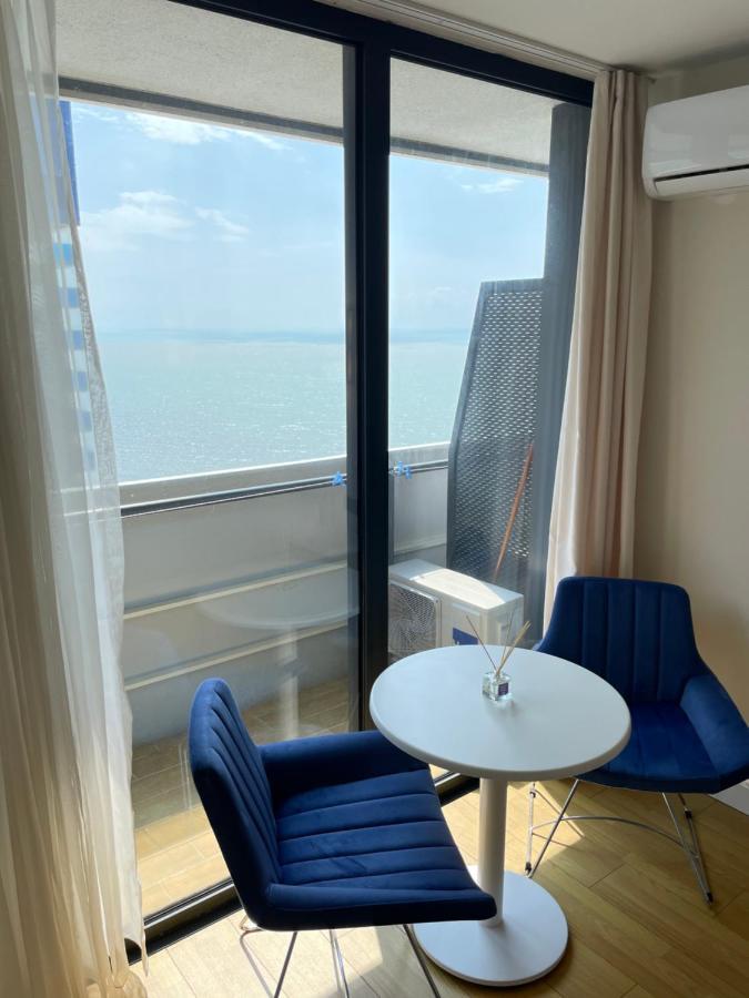 Апартаменты Batumi Rest Apartament Экстерьер фото