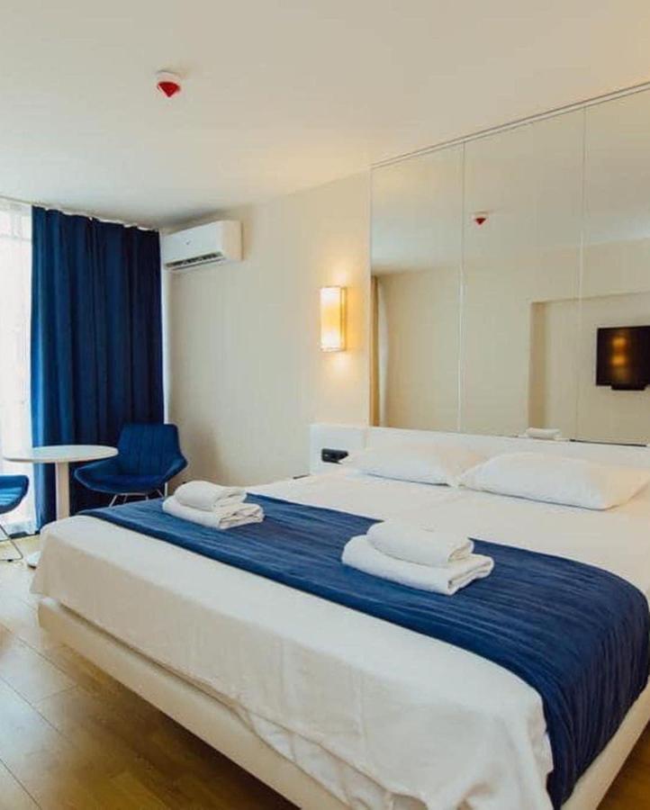 Апартаменты Batumi Rest Apartament Экстерьер фото